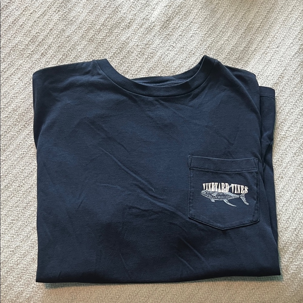 Vineyard Vines Navy Short-Sleeve Pocket Tee with Fish Pocket Logo